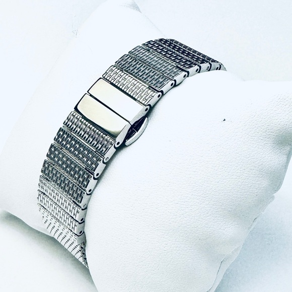 New Men’s Movado Dress Watch - Picture 7 of 8